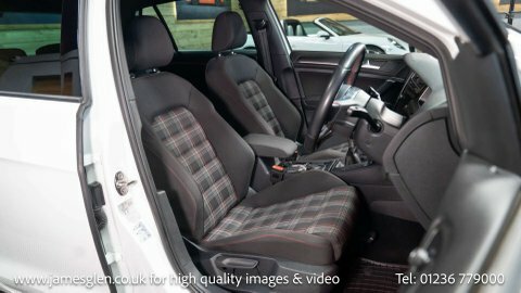Volkswagen Golf 2019 19 2.0 White #5