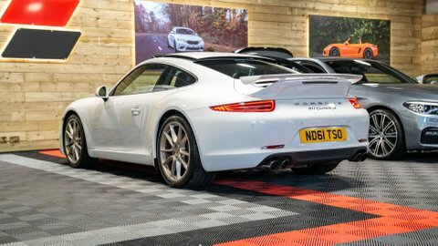 Porsche 911 2011 61 3.8  White #4
