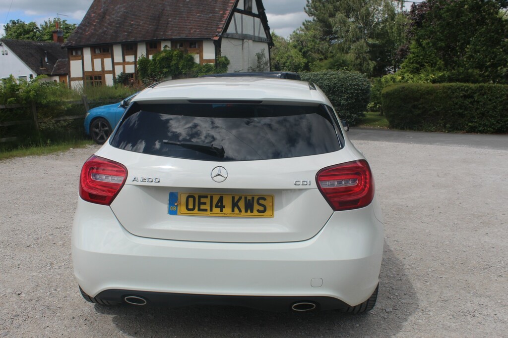 Mercedes-Benz A Class 2.1 A200 Cdi Sport White #6