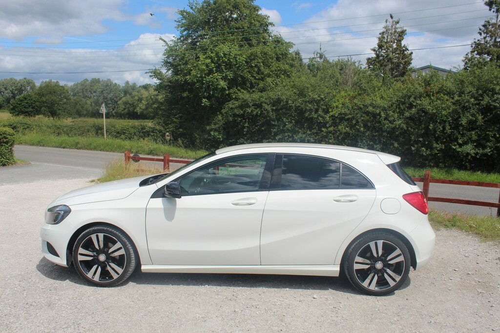Mercedes-Benz A Class 2.1 A200 Cdi Sport White #4