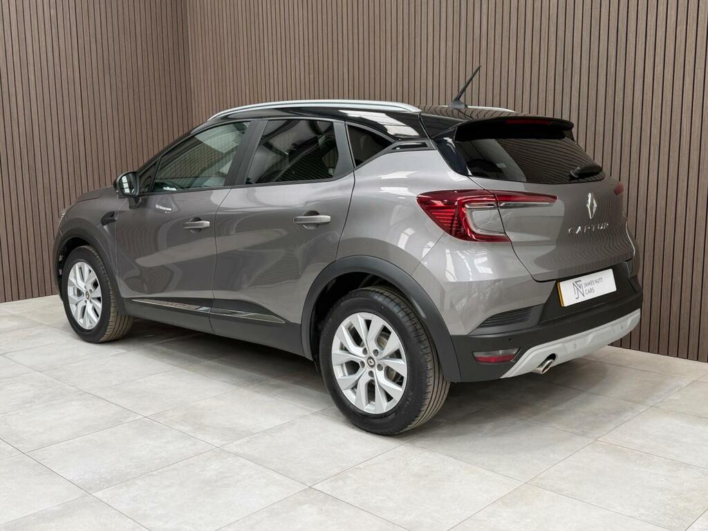 Renault Captur Suv 1.3 Tce Iconic Euro 6 Ss 202121 Grey #4