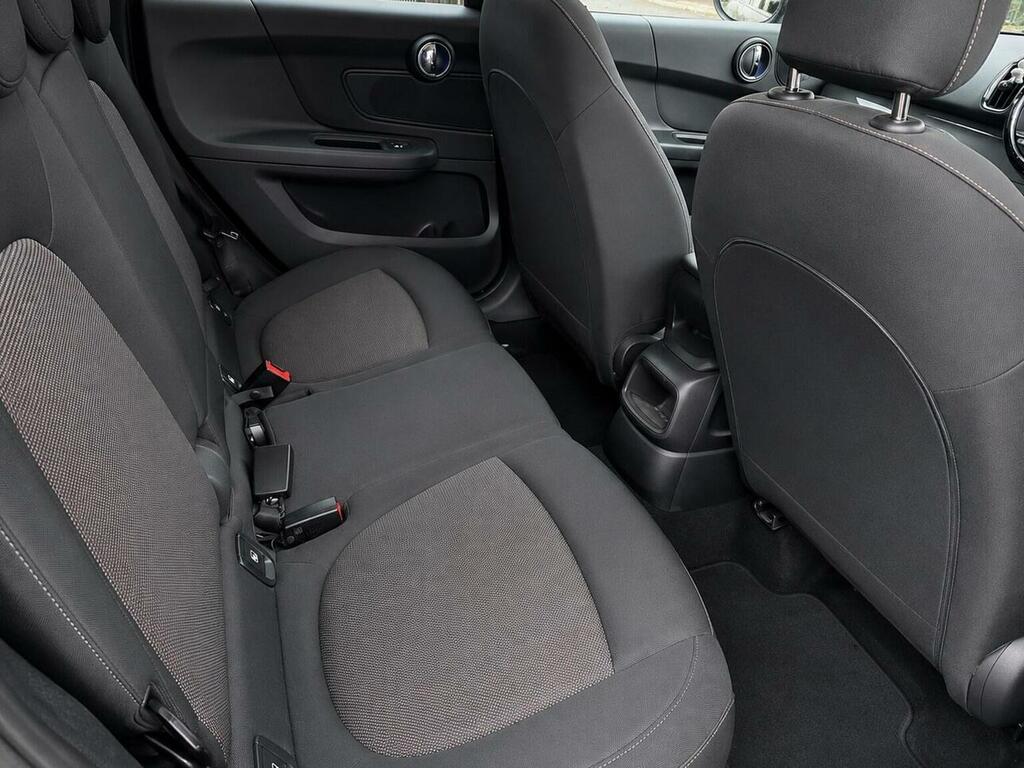 Mini Countryman Suv 1.5 Cooper Euro 6 Ss 201767 SA67XPX Black #4