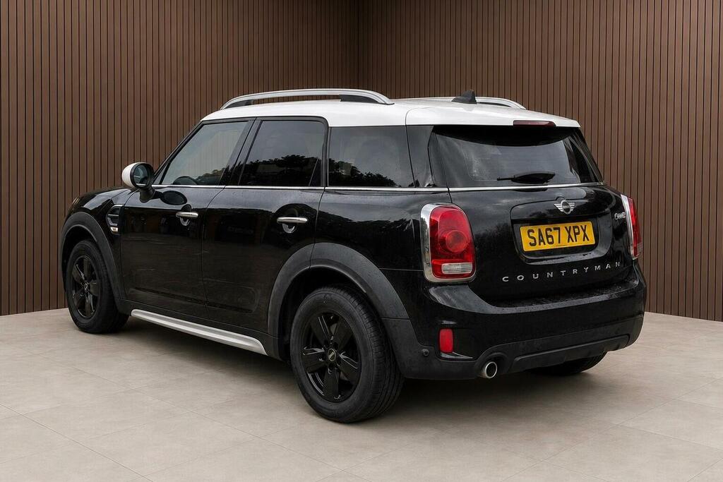 Mini Countryman Suv 1.5 Cooper Euro 6 Ss 201767 SA67XPX Black #2