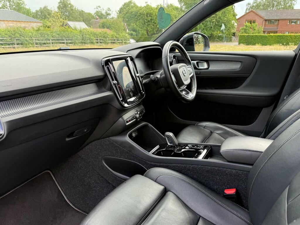 Volvo XC40 1.5H T5 Twin Engine Recharge 10.7Kwh R-design Pro Grey #5