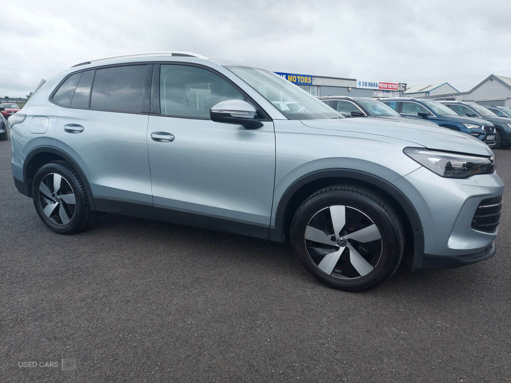 Volkswagen Tiguan 1.5 Etsi Match Dsg SC24YLW Silver #2