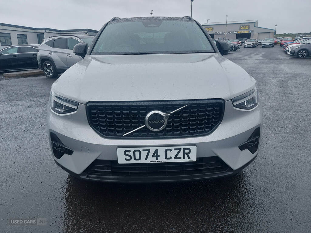 Volvo XC40 2.0 B4p Plus Dark SO74CZR Silver #6