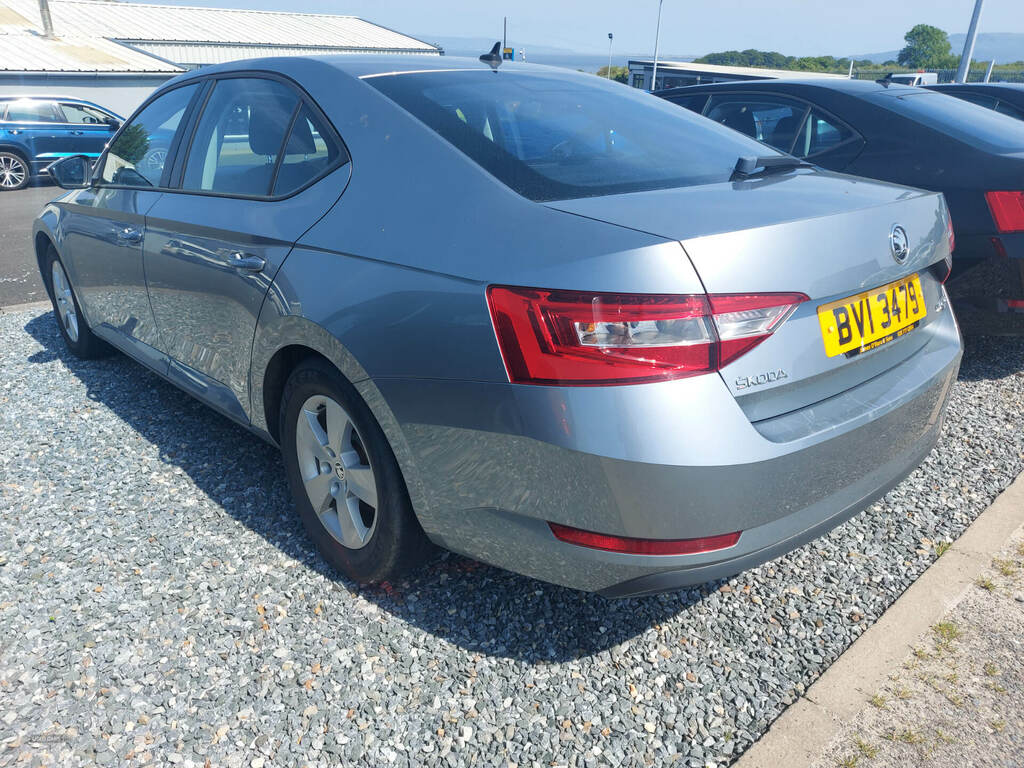Skoda Superb Saloon BVI3479 Grey #4