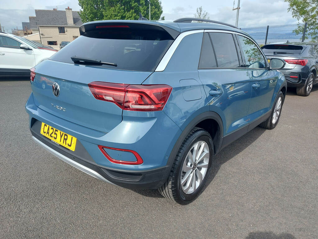 Volkswagen T-Roc 1.0 Tsi 115 Match CA25YRJ Blue #2