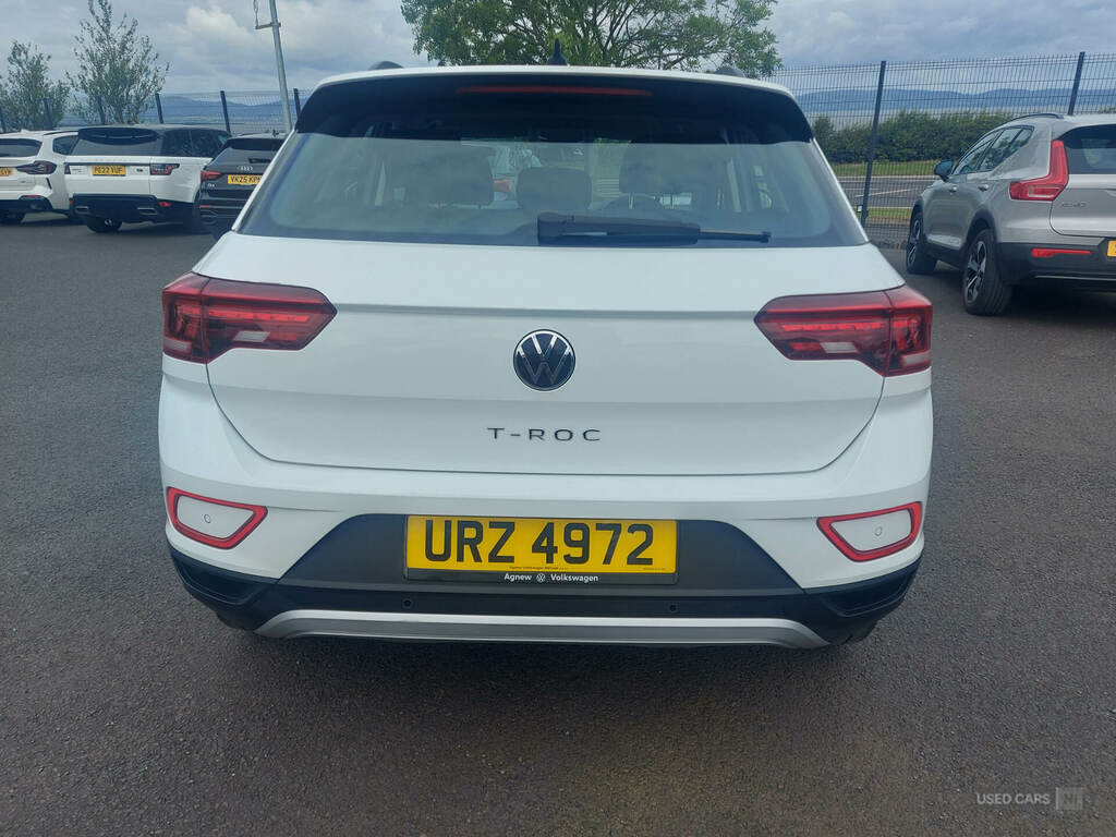 Volkswagen T-Roc 1.0 Tsi Life URZ4972 White #5