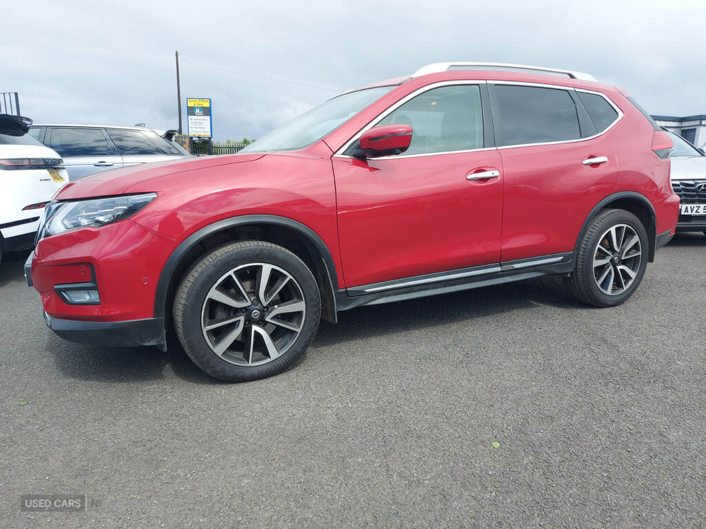 Nissan X-Trail 1.7 Dci Tekna 7 Seat Red