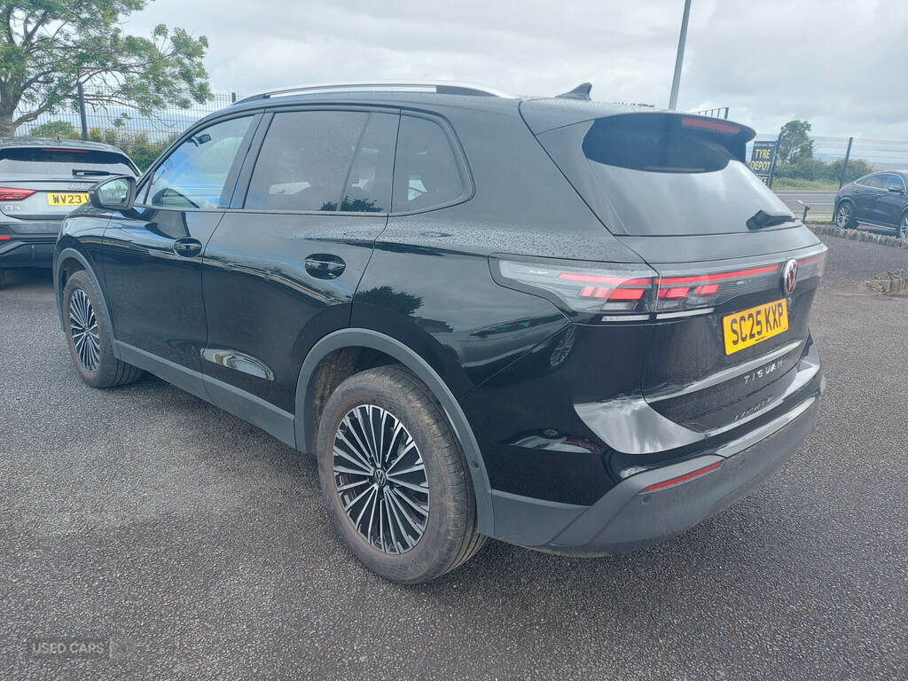 Volkswagen Tiguan 2.0 Tdi Match Dsg SC25KXP Black #4