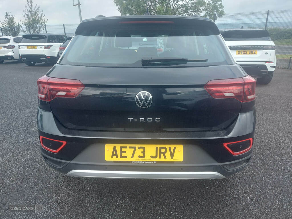 Volkswagen T-Roc 1.5 Tsi Life Dsg Black #5