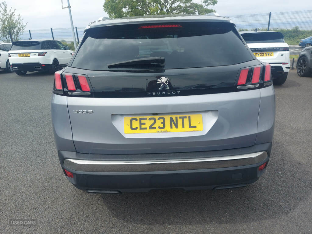 Peugeot 3008 1.5 Bluehdi Allure Premium Grey #5