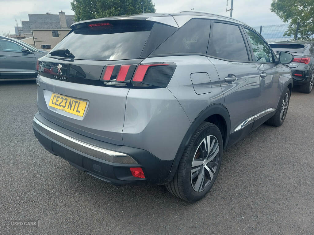Peugeot 3008 1.5 Bluehdi Allure Premium Grey #3