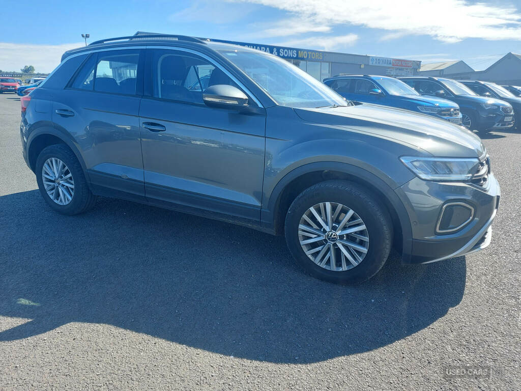 Volkswagen T-Roc 1.5 Tsi Life Dsg CVZ8030 Grey #2
