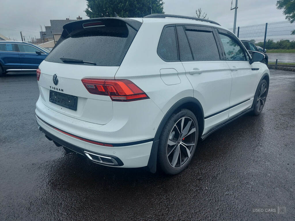 Volkswagen Tiguan 2.0 Tdi R-line Dsg White #3