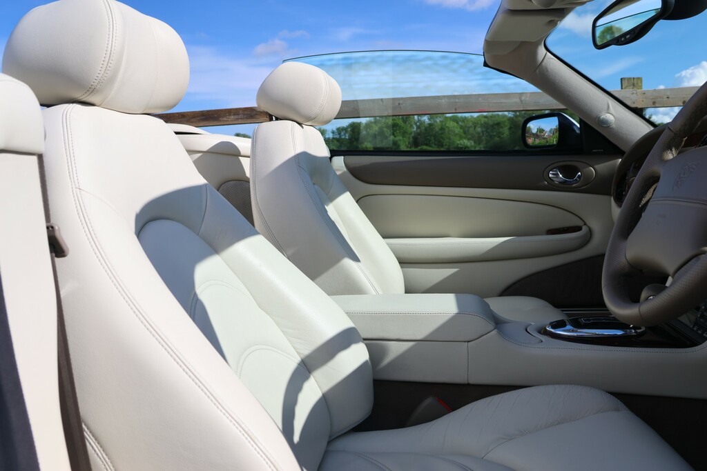 Jaguar XK8 4.2 Convertible 279 Gkm, 30  #5