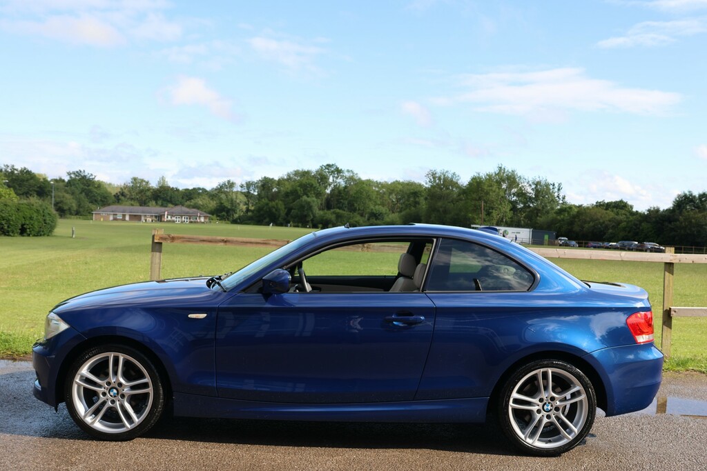 BMW 1 Series Se Silver #25