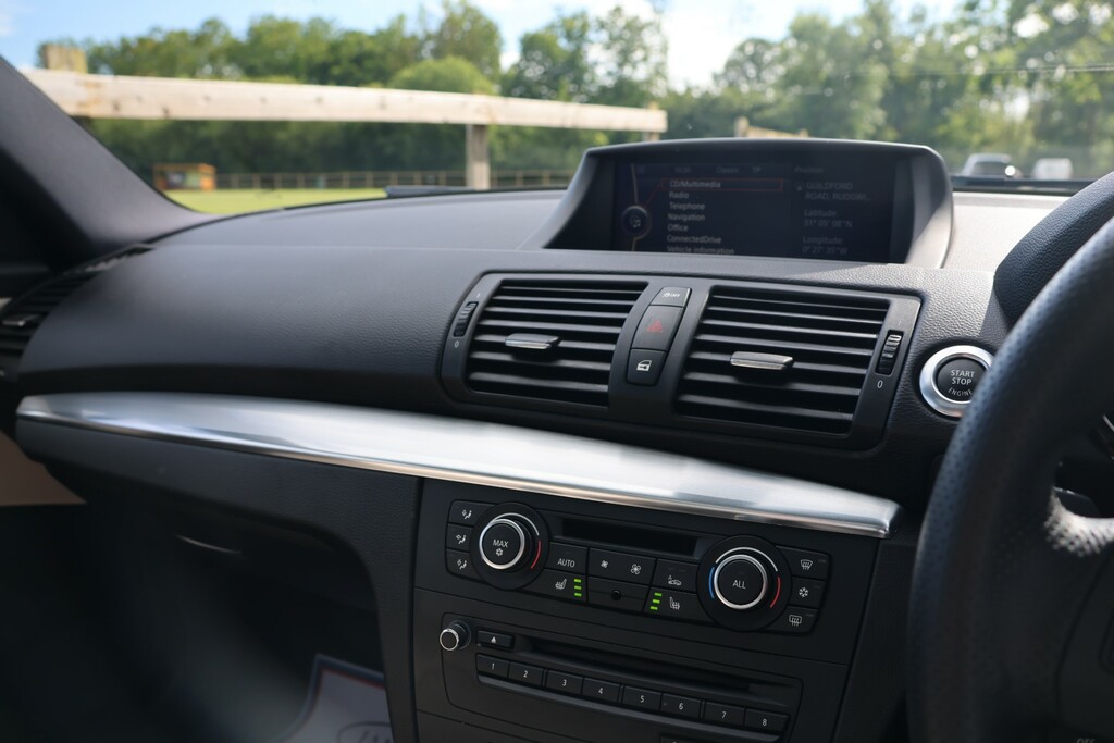 BMW 1 Series Se Silver #17