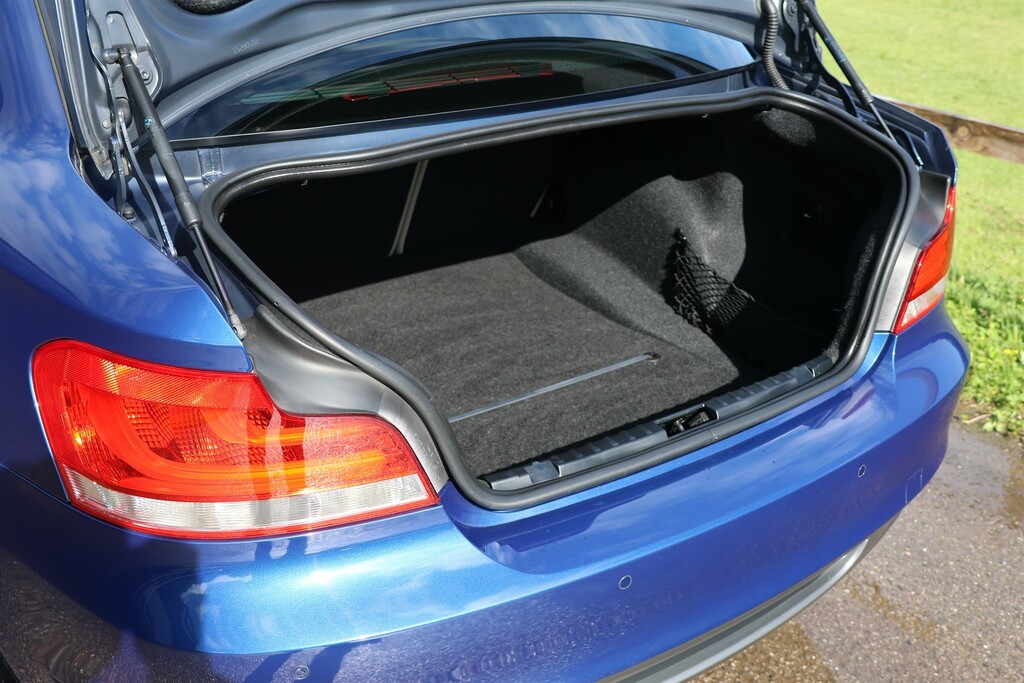 BMW 1 Series Se Silver #21