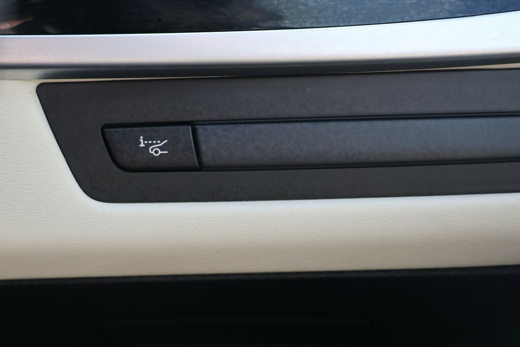 BMW M5 Saloon Competition Packsoft Close Doorshudhk So Black #28