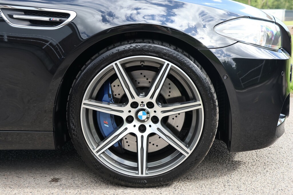 BMW M5 Saloon Competition Packsoft Close Doorshudhk So Black #37