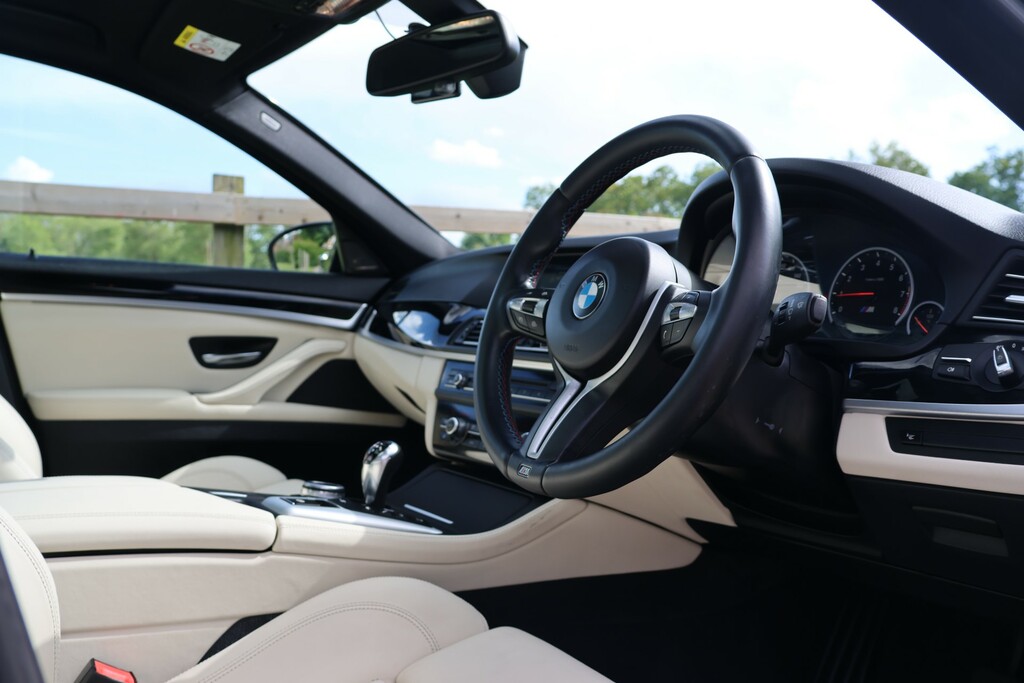 BMW M5 4.4 V8 Competition Edition Saloon Dct Black #6