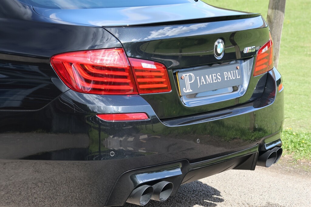 BMW M5 Saloon Competition Packsoft Close Doorshudhk So Black #26