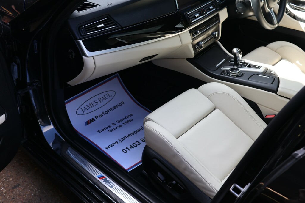 BMW M5 Saloon Competition Packsoft Close Doorshudhk So Black #40