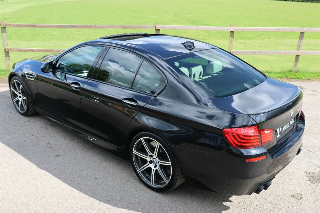 BMW M5 Saloon Competition Packsoft Close Doorshudhk So Black #9