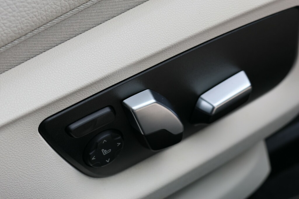 BMW 5 Series Se Grey #38