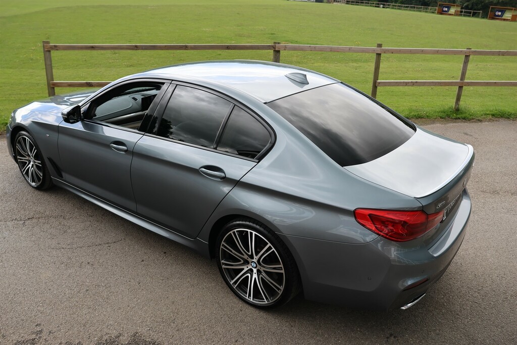 BMW 5 Series Se Grey #8
