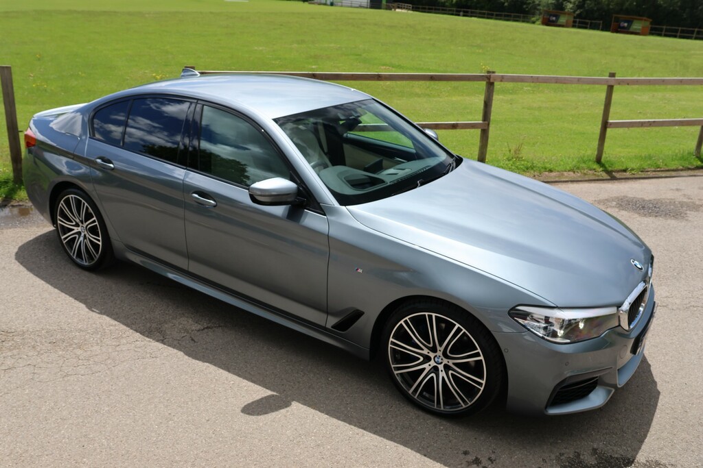 BMW 5 Series Se Grey #1