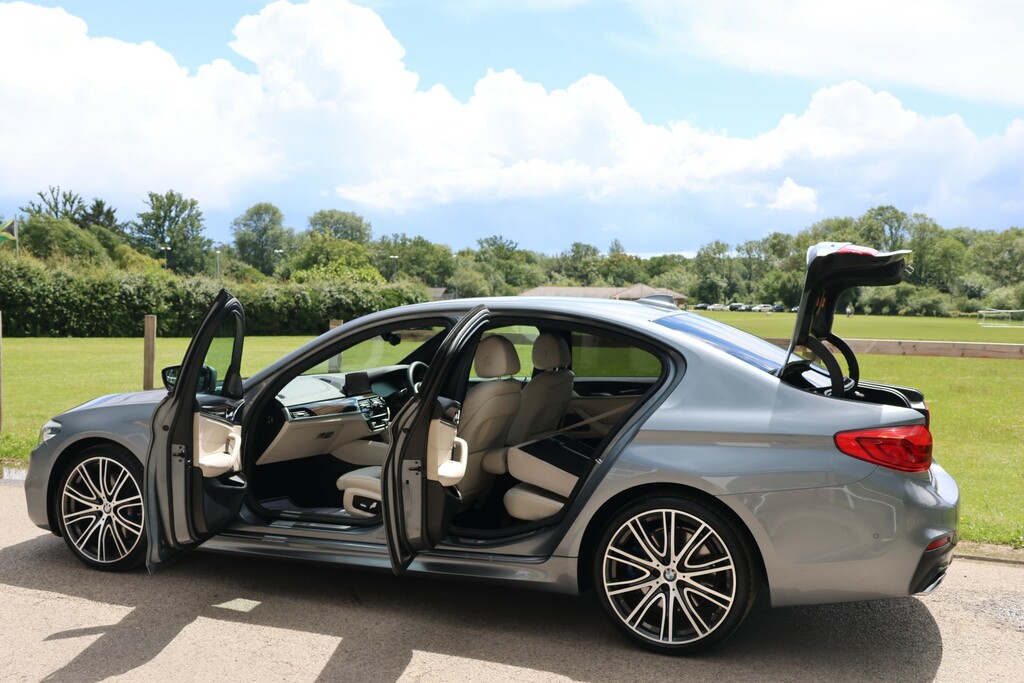 BMW 5 Series Se Grey #15
