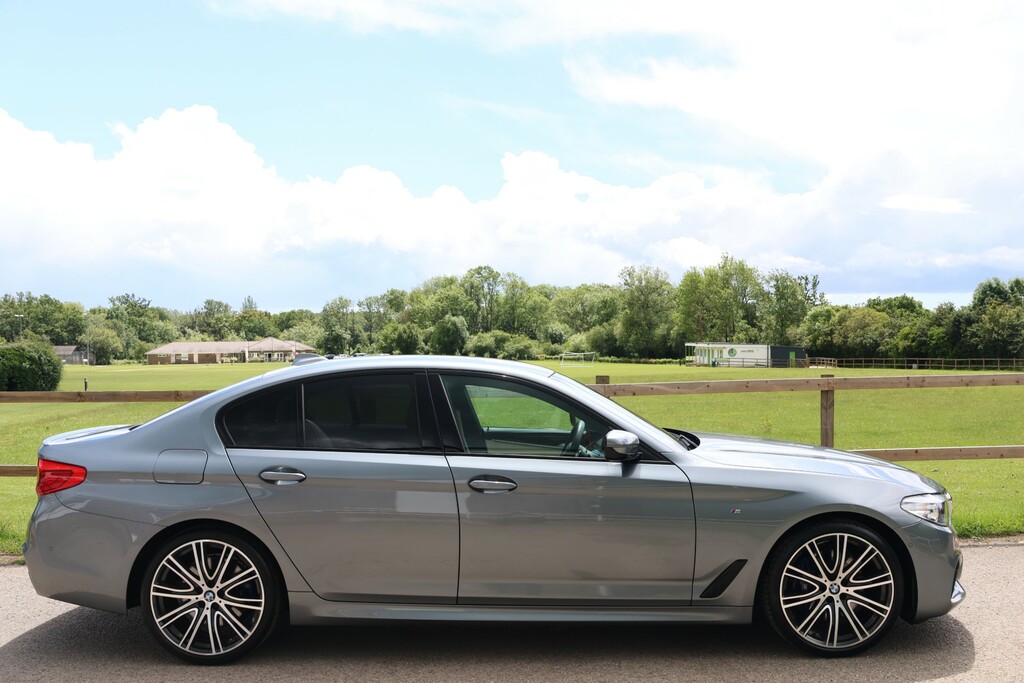 BMW 5 Series Se Grey #2
