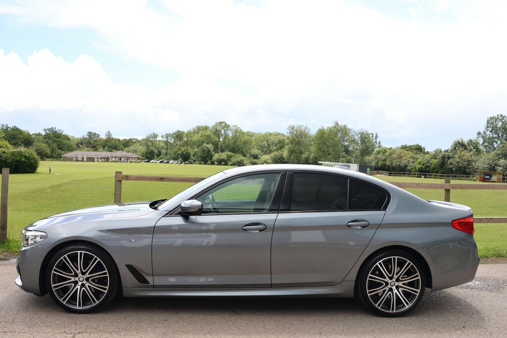 BMW 5 Series Se Grey #19