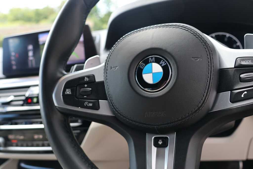 BMW 5 Series Se Grey #30