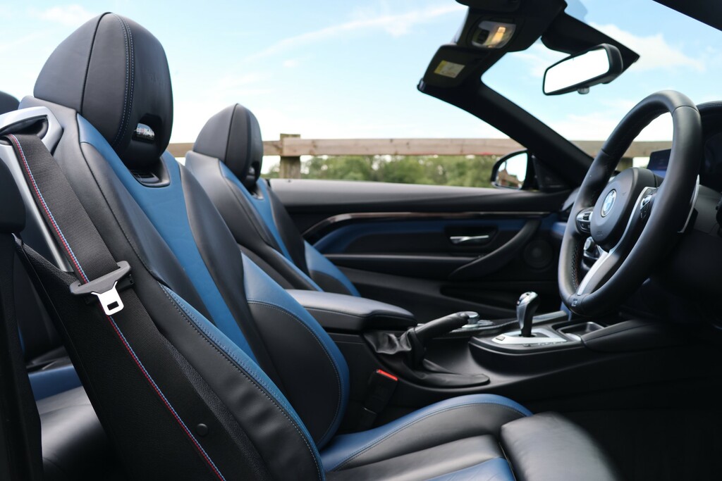 BMW M4 3.0 Biturbo 30 Jahre Edition Convertible Petro #5