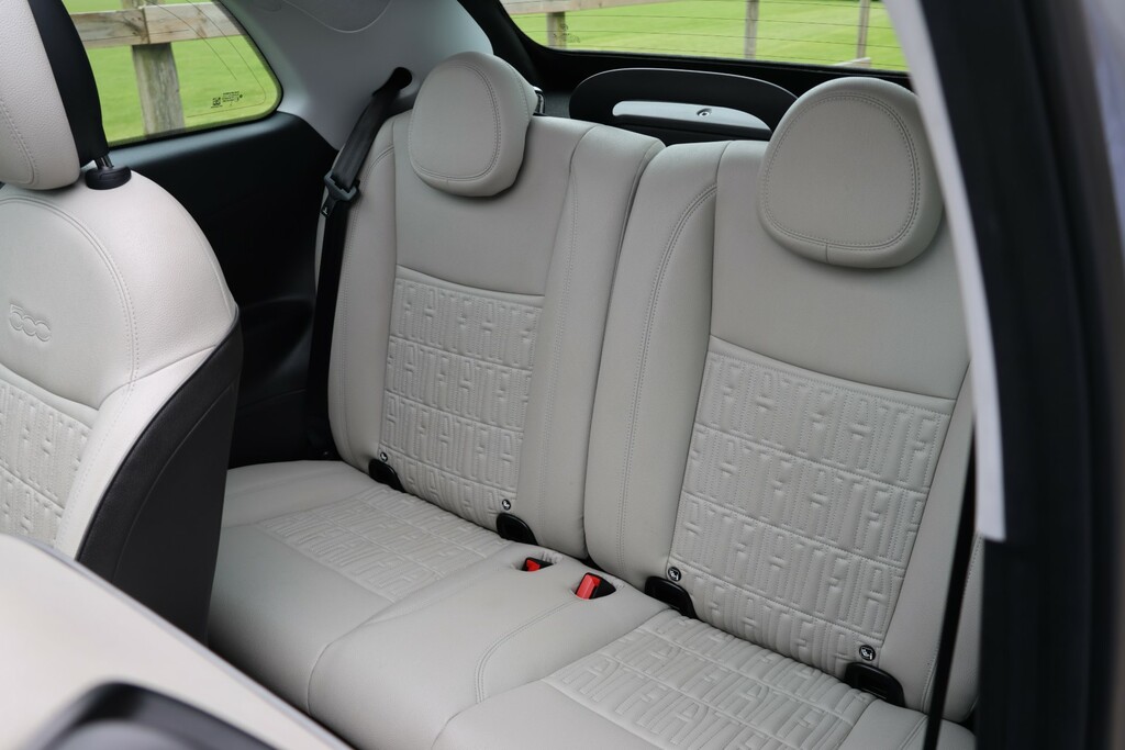 Fiat 500E Icon Green #28