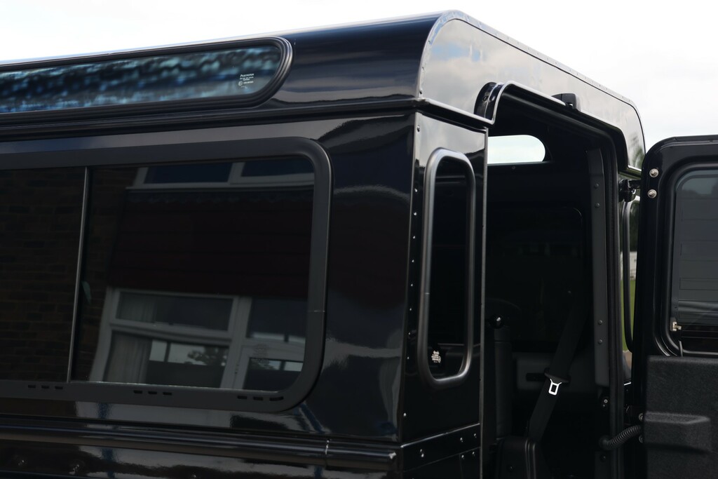 Land Rover Defender 90 Blue Blue #16