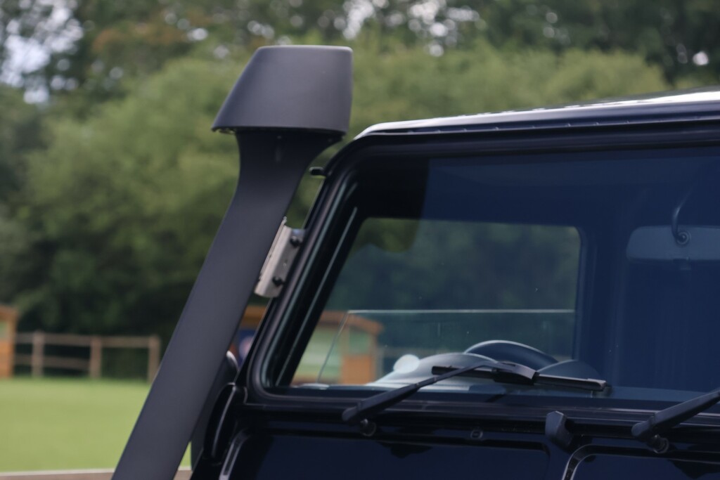 Land Rover Defender 90 Blue Blue #13