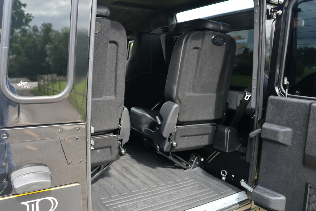 Land Rover Defender 90 Blue Blue #8