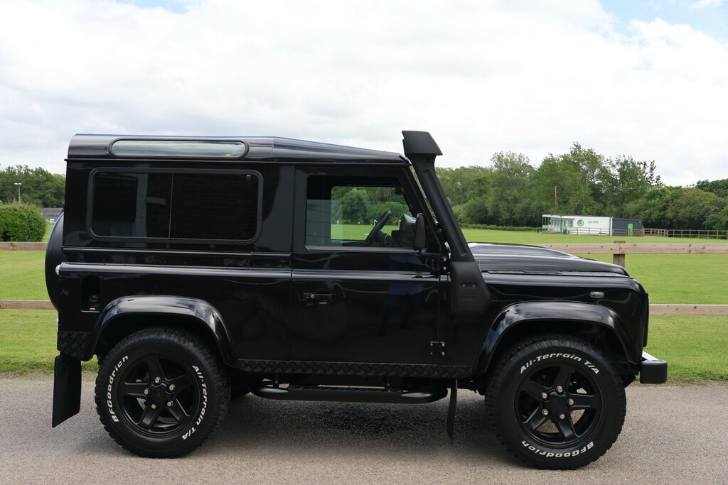 Land Rover Defender 90 2.2 Tdci Xs Station Wagon Double Cab Ma #2