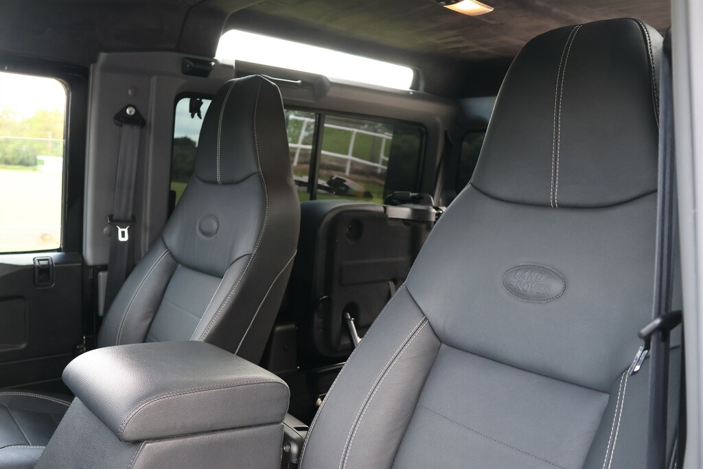 Land Rover Defender 90 Blue Blue #12