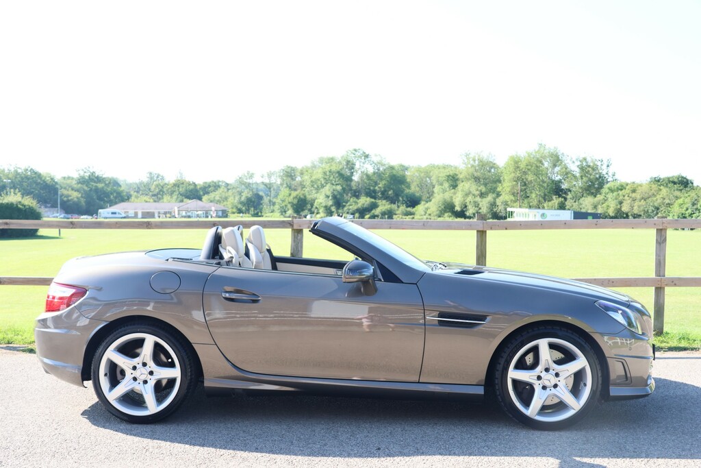 Mercedes-Benz SLK 1.8 Slk250 Blueefficiency Amg Sport Edition 125 Co #2
