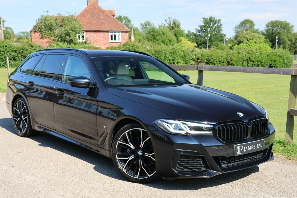 BMW 5 Series 2.0 520D Mht M Sport Touring Hybrid Ste Black #4