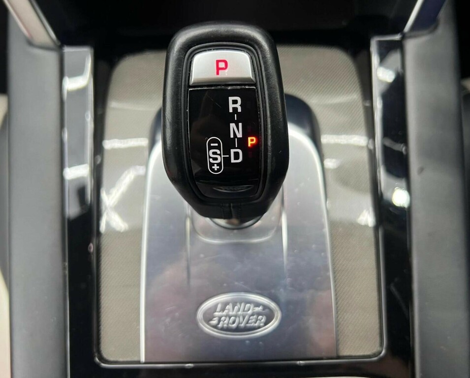 Land Rover Discovery Sport Se Tech Grey #44