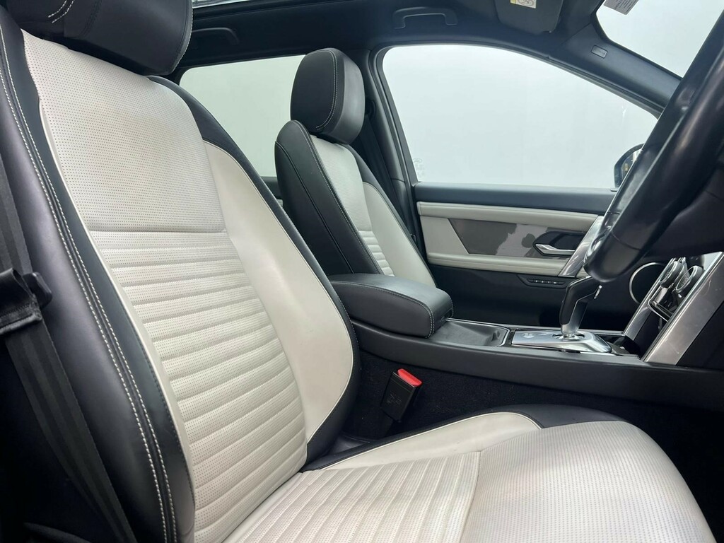 Land Rover Discovery Sport Se Tech Grey #19