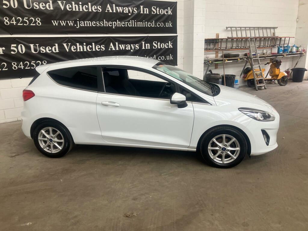 Ford Fiesta 1.0T Ecoboost Zetec Euro 6 Ss CN68SSK White #3