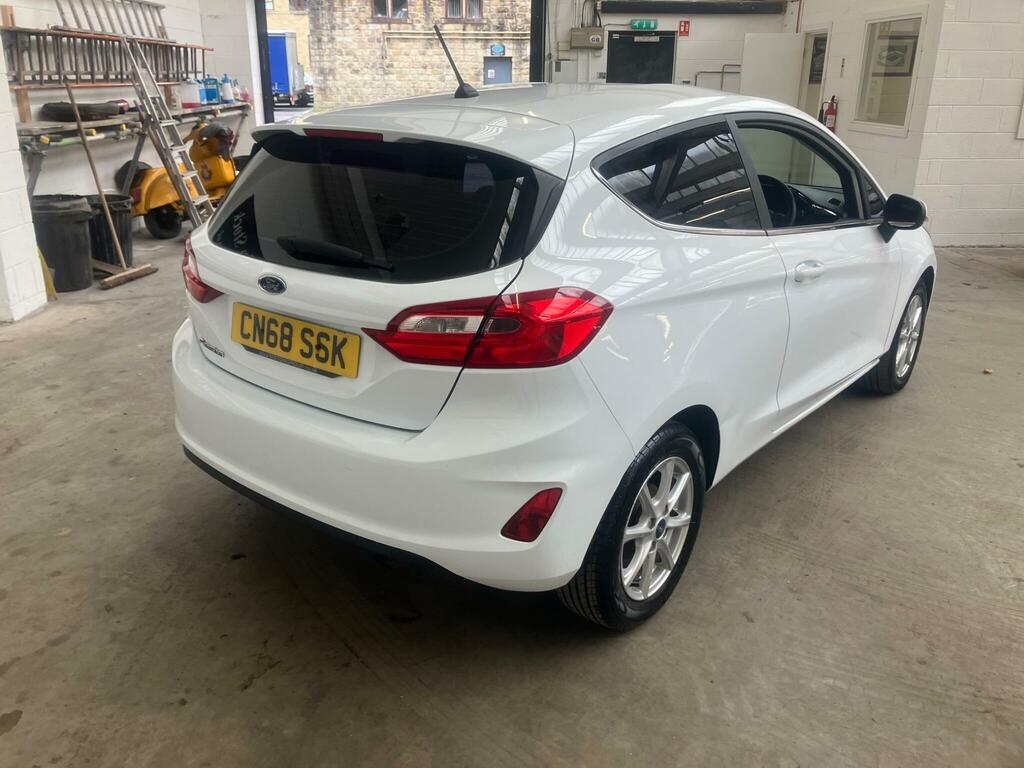Ford Fiesta 1.0T Ecoboost Zetec Euro 6 Ss CN68SSK White #4